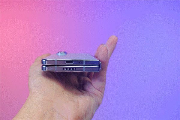 用了两周三星 Galaxy Z Fold5 聊聊我的感受和一些细节(图3)