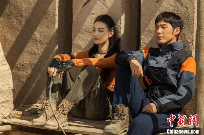 《西出玉门》：奇境探险之下的“真人”“真感情”(图1)
