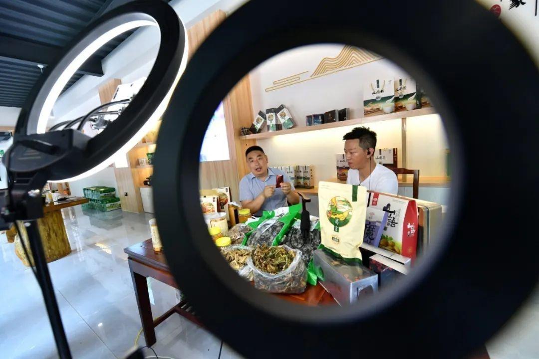 新媒体直播在气象科普中的应用，以各种灾害性天气为例(图9)