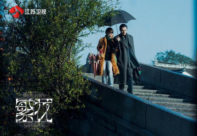 胡歌忆《繁花》：初次见王家卫很紧张，差点一人饰三角(图4)