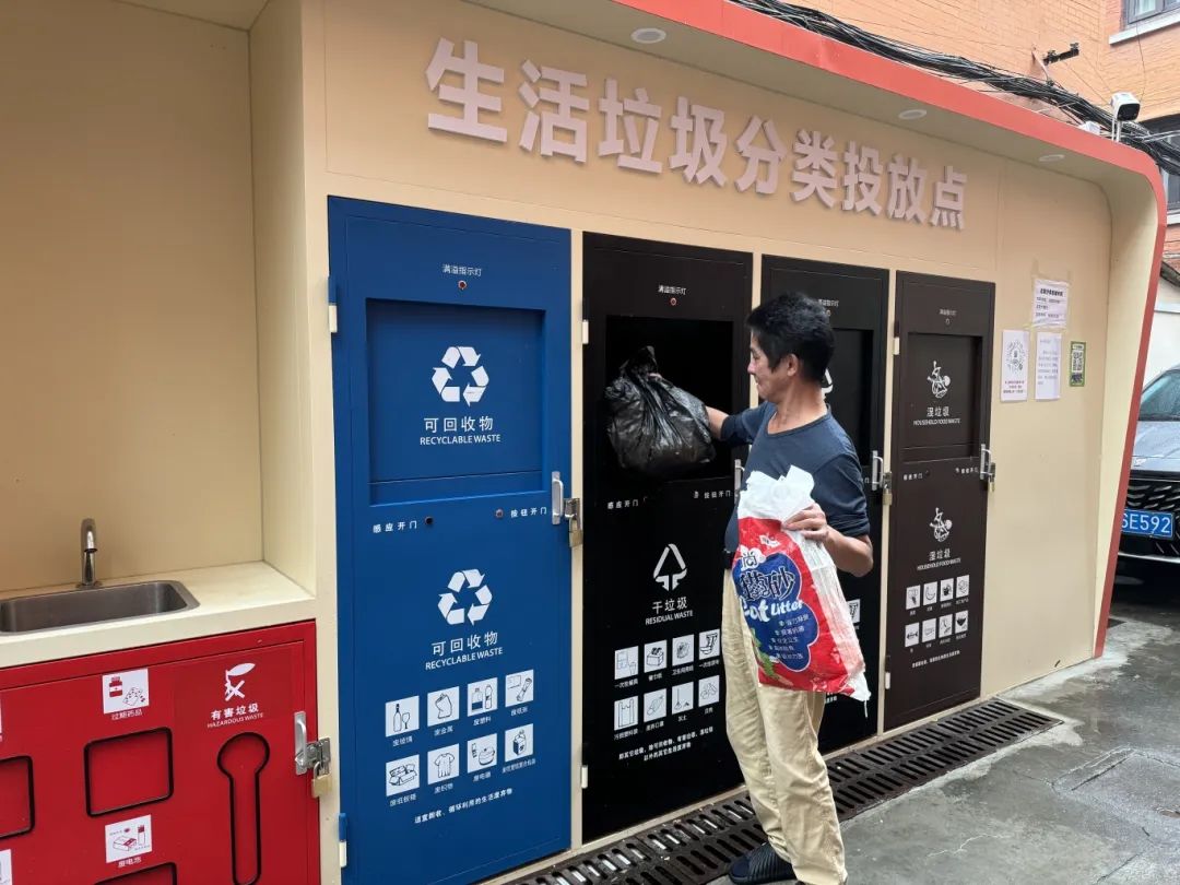 颜值x2B;功能提升，这个小区的垃圾厢房焕新了！(图1)